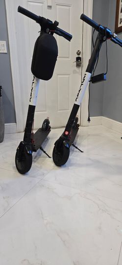 GoTrax GXL V2 SCOOTERS