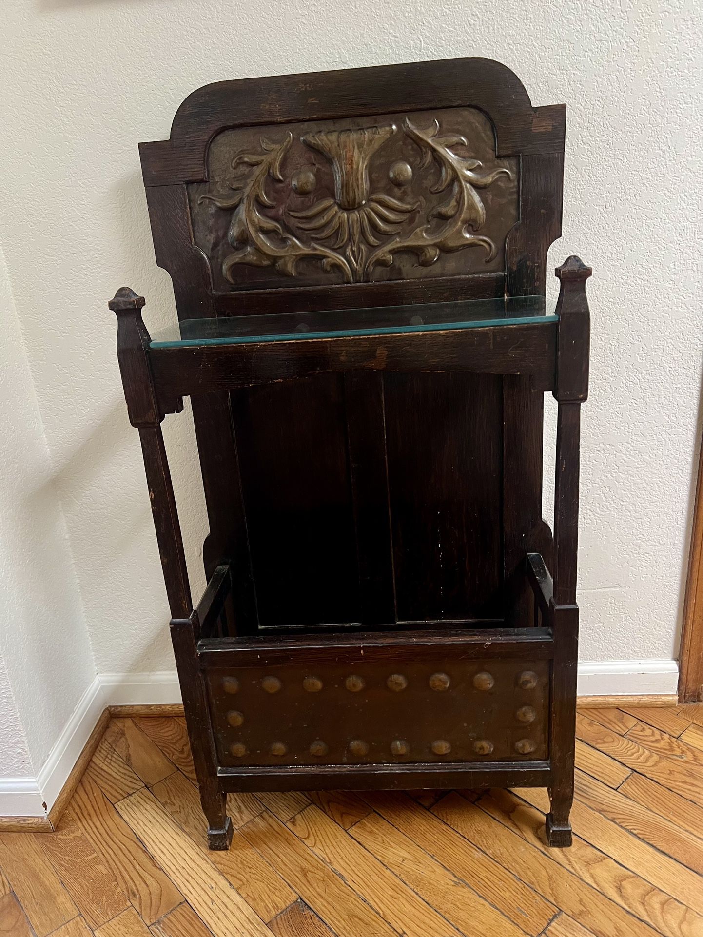 Antique wooden Umbrella stand With Lion’s Head