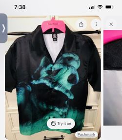 Mens Oogie Boogie Collar Shirt Size Large