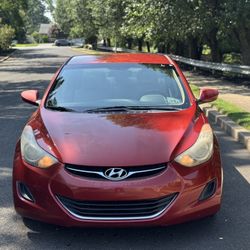 2012 Hyundai Elantra