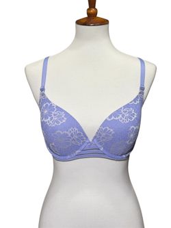 Victoria’s Secret Lacey padded push up bra size 34D