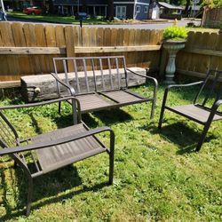 Outdoor/Patio Loveseat/2 Chair SET-Excellent Condition!