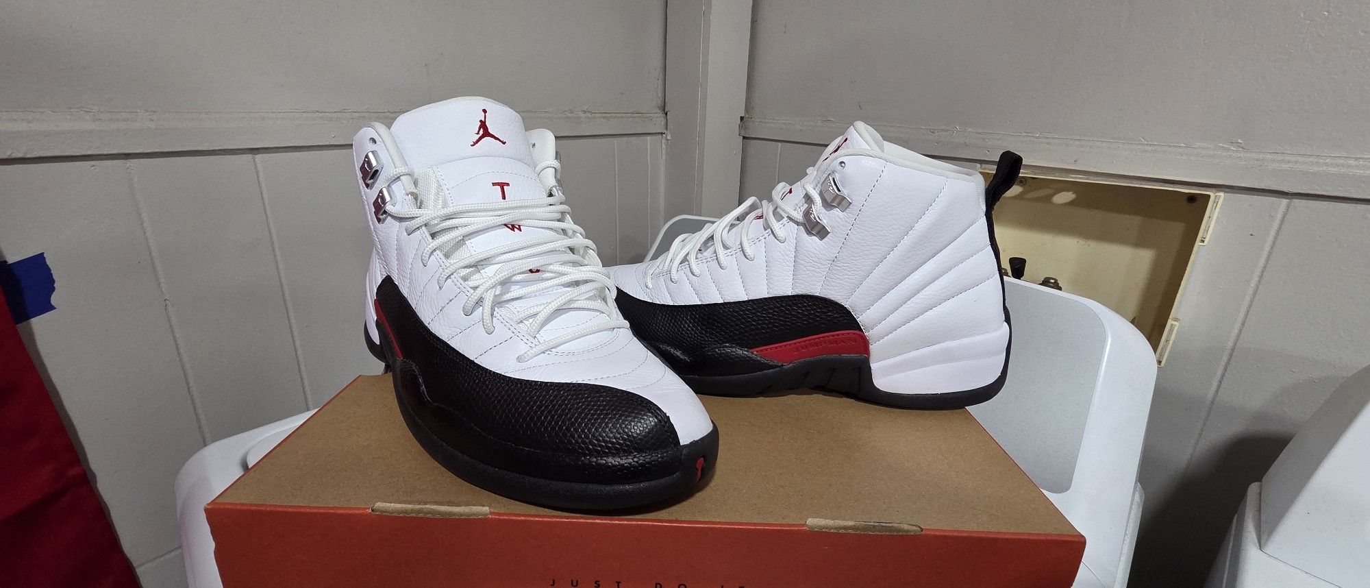 Jordan 12 Taxi Flip Size 10.5