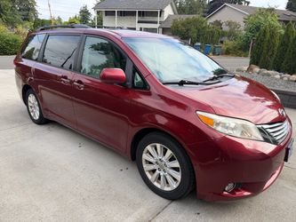 2012 Toyota Sienna