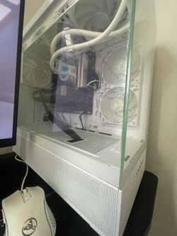 Azure 3 skytech gaming pc