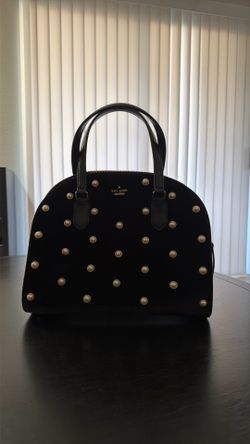 Kate Spade New York Reily Laurel Way Blk Velvet pearl stud