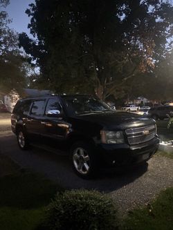 Chevrolet Suburban 07 1500 LTZ 4WD