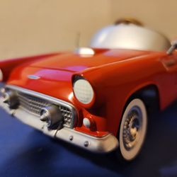 Die Cast Metal  - 1956 Gear Box Vintage Ford Thunderbird Limited Edition- Like New Condition-