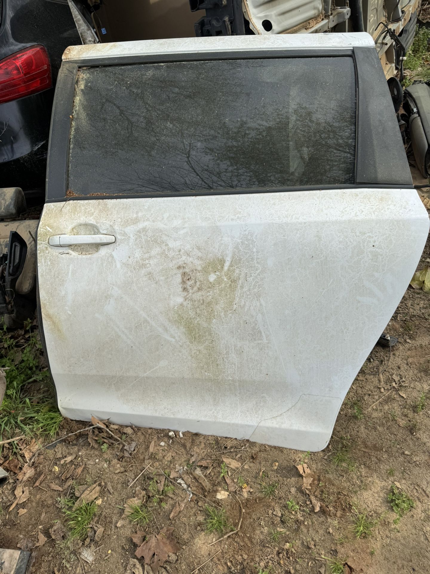 2015-19 Bmw X6 Left Rear Door