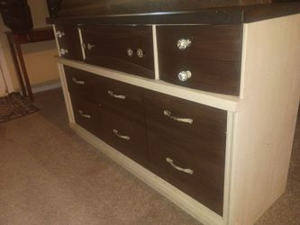 Wood dresser