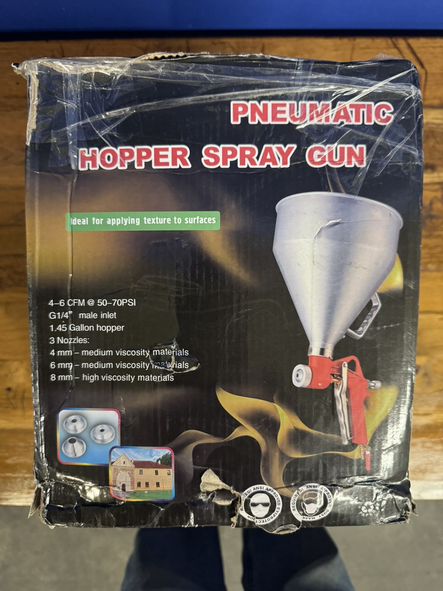 Pneumatic Hopper Spray Gun for Texture Application
