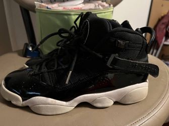 Jordan 6s  (Size 7)