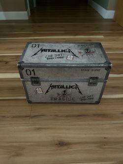 Price Drop. For sale. Metallica collectible box set. 1993.