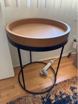 Round End Table