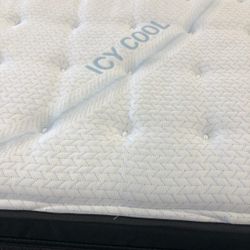 Brand New Pillow Top Mattress Twin Mattress Full Size Mattress Queen Mattress Available-📌
