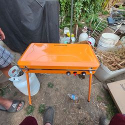 Camping portable stove and grill