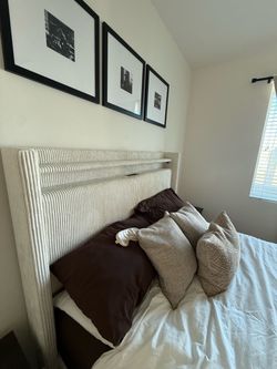 Upholstered Headboard with Ribbed Fabric