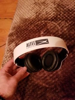 Bluetooth headphones