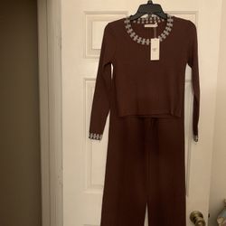 New Stylish Women’s Top & Pants Set 