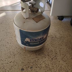 Propane 5 gallon tank