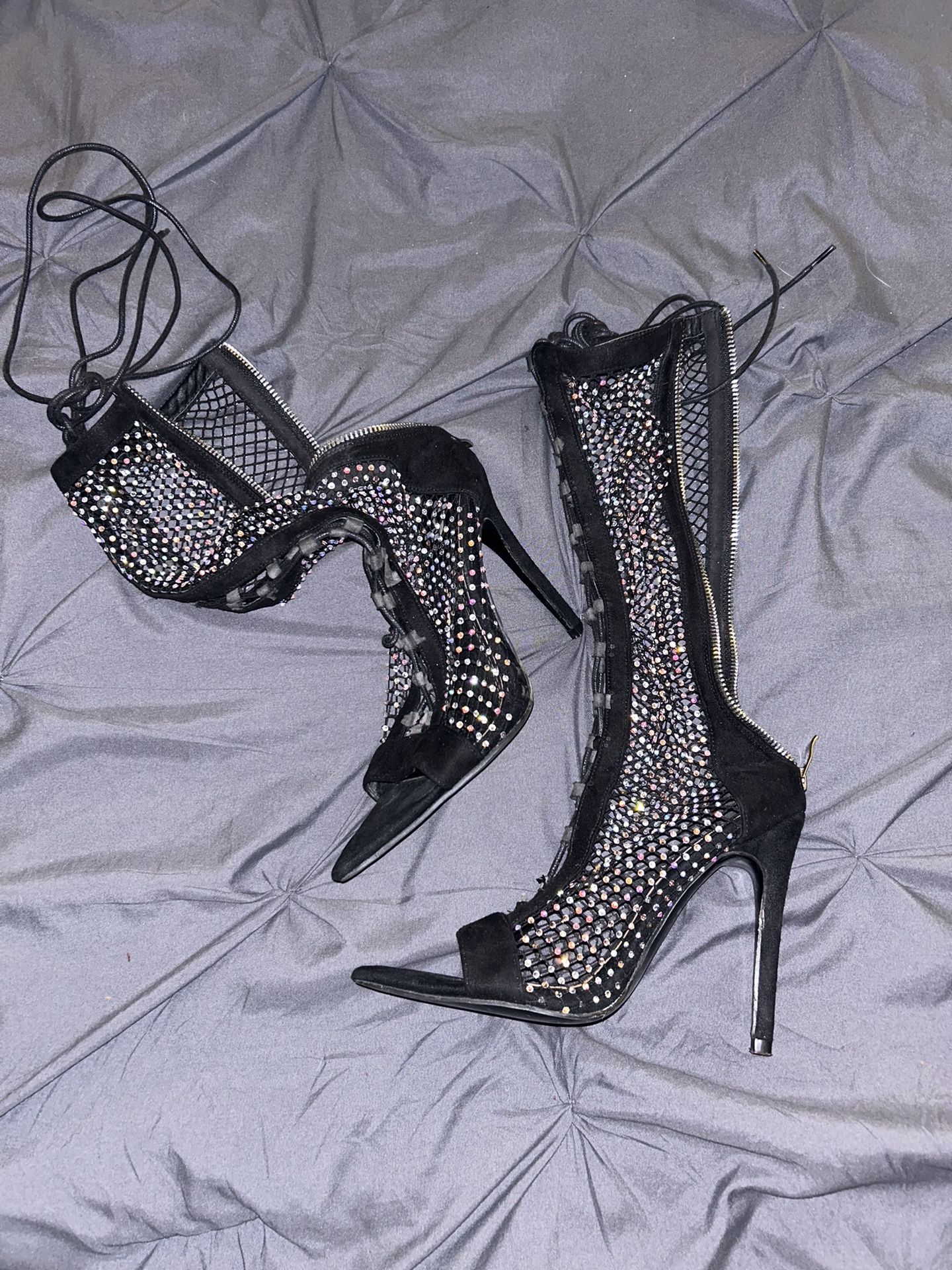 Shane Justin Diamond Heels Size 6