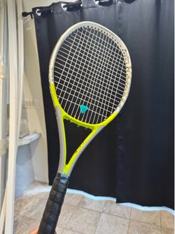 Yonex V-Con Spec 100 tennis racquet