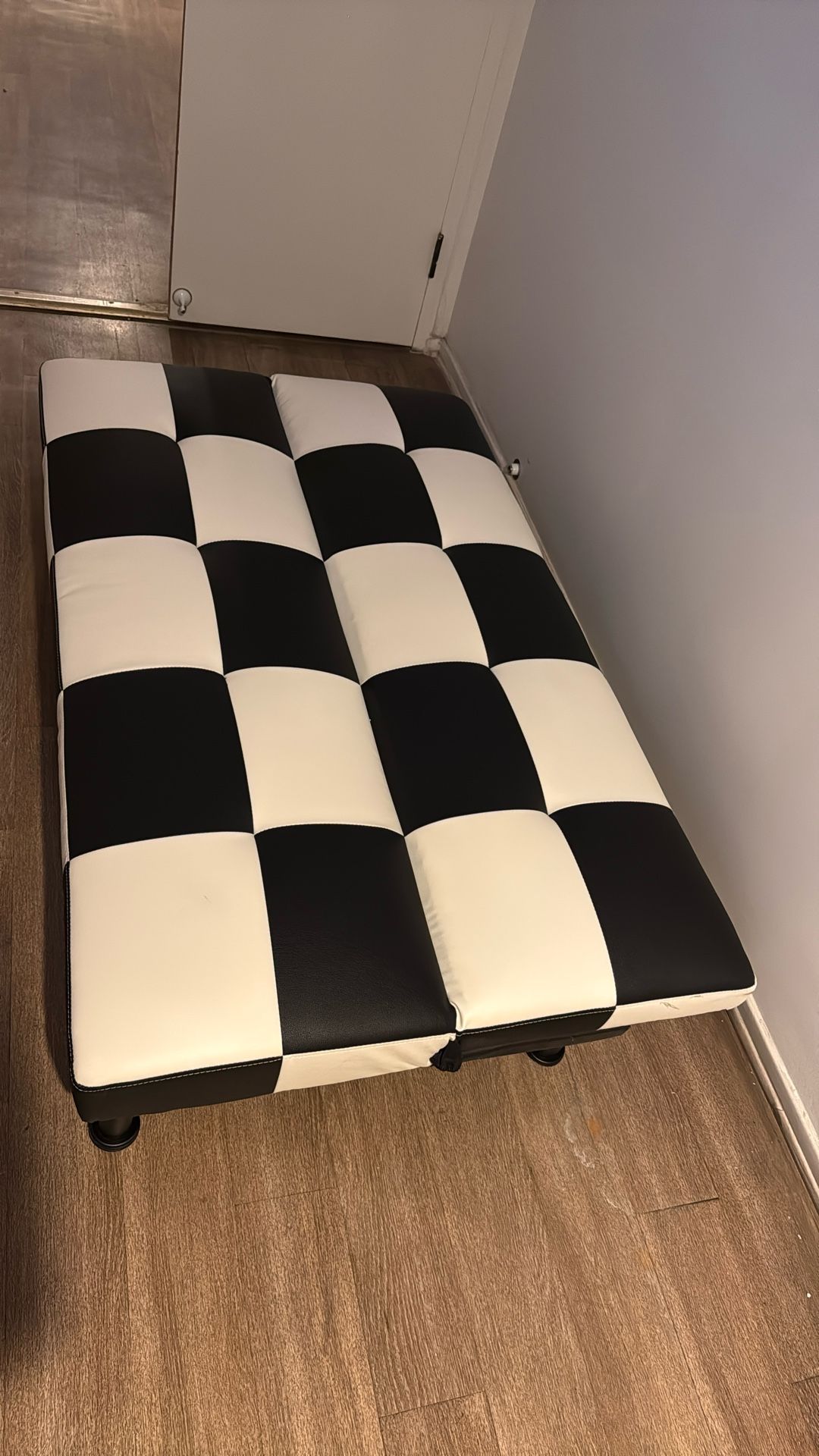 Black And White Futon / Day Bed 