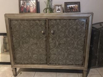 Unique great condition dresser/cabinet..