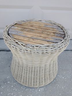 Wicker Side Table Or Plant Stand 