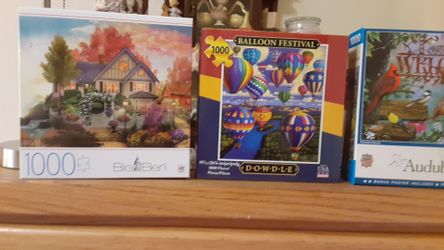 1000 pieces puzzles. Used once.