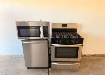 Range Dishwasher Microwave Stainless Steel Set 60 Day Warranty