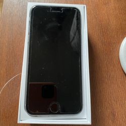 iPhone 6S - Great Condition 