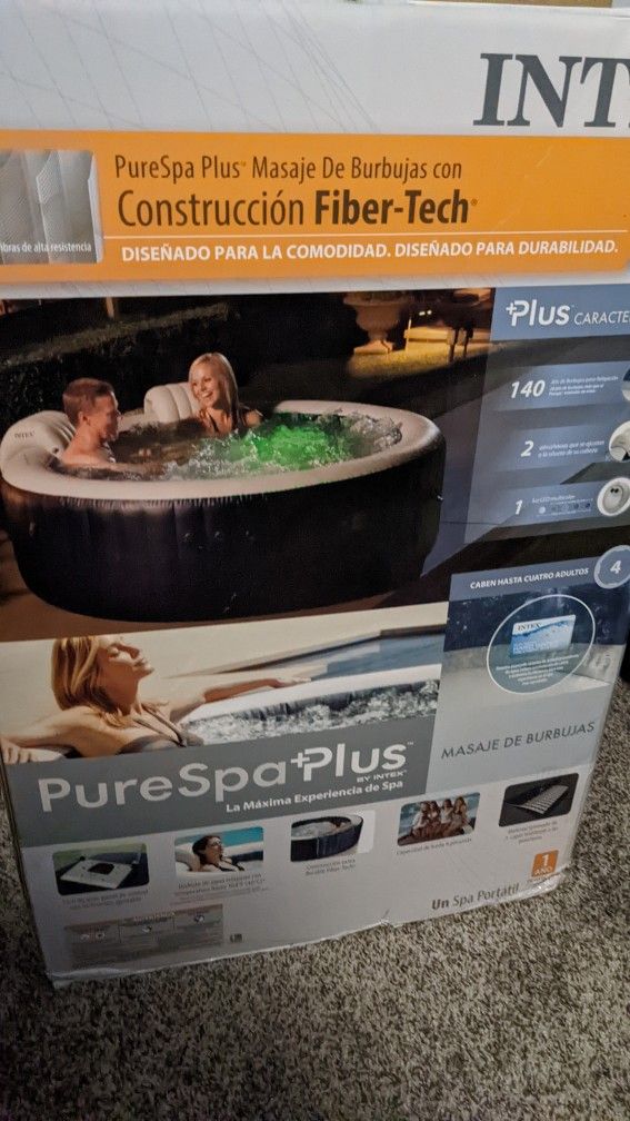Intex 28429E PureSpa Plus 6.4 Foot Diameter 4 Person Portable Inflatable Hot Tub Spa with 140 Bubble Jets and Built in Heater Pump, Blue