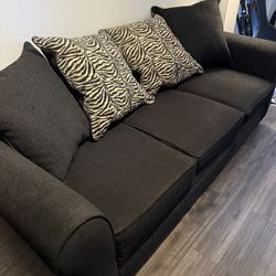 Sofa - Black. Great Condition 