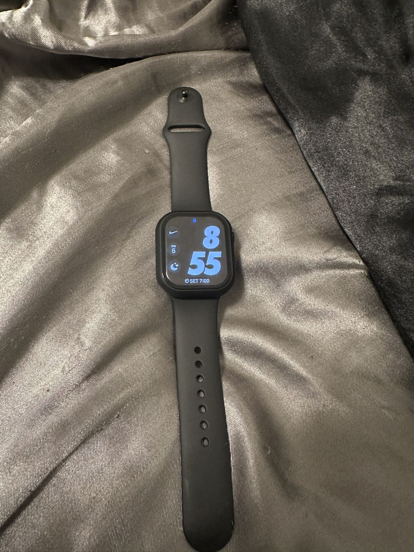 Apple Watch Series 10 GPS + Cellular