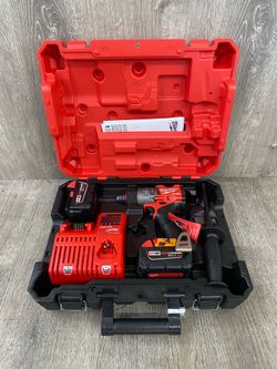 Milwaukee M18 Fuel 1/2in. Brushless Cordless Hammer/ Driver Kit