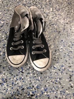 Boys used converse size 12 1/2