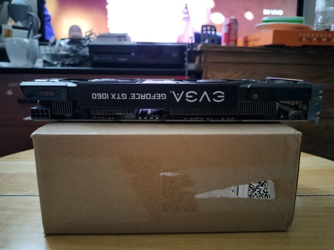 EVGA
EVGA GeForce GTX 1060 SSC GAMING, 06G-P4-6264-KR, 6GB GDDR5, ACX 3.0 & LED
