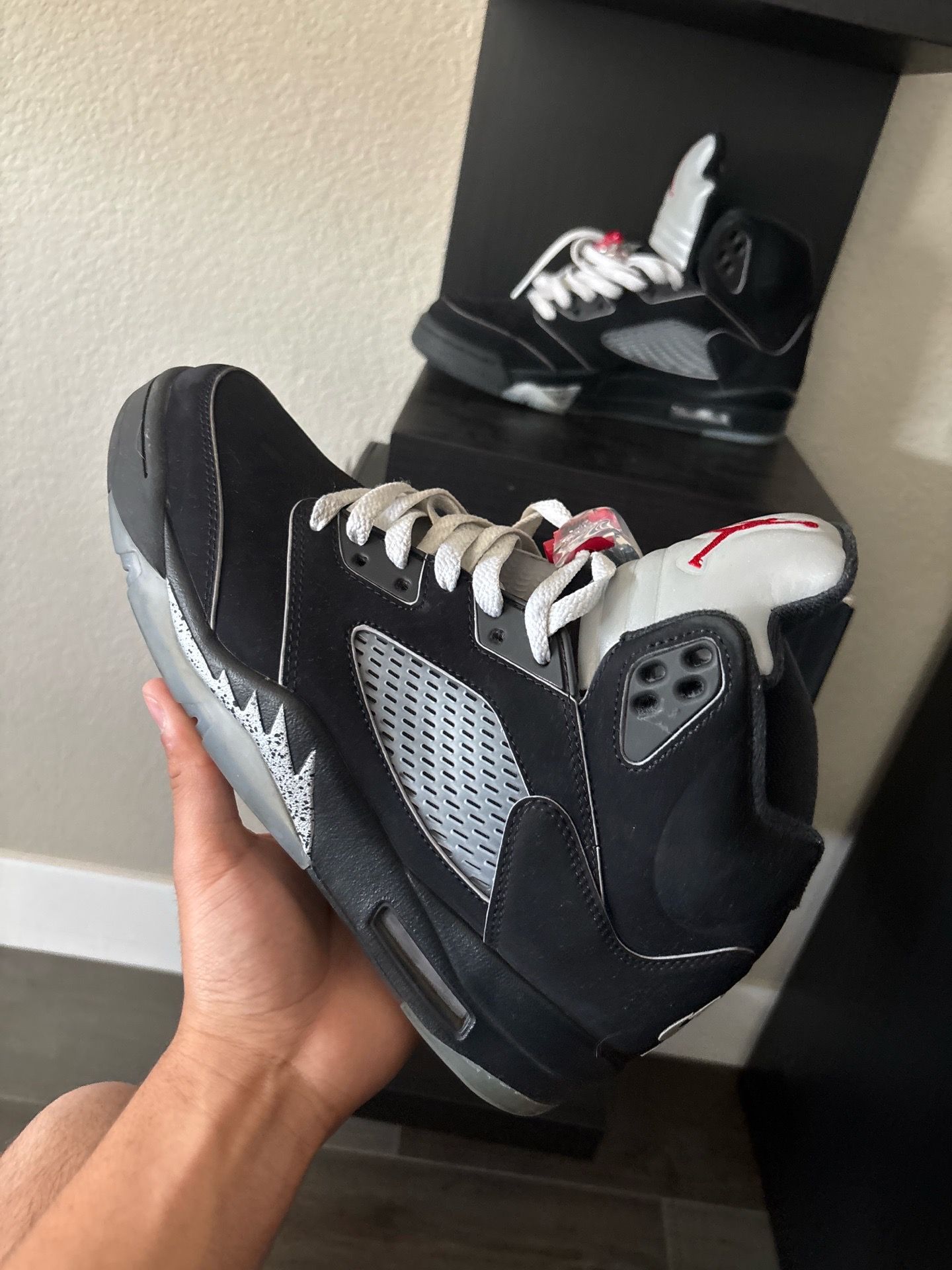 Jordan 5 “Metallic Reimagined”
