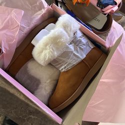 Juicy Couture Boots