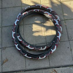 Vans Cult 26 Tires Red Camo Like New