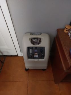 InVACARE Oxygen machine