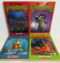 Lot of 4 Goosebumps Paperback Books By R.L. Stine 90s
