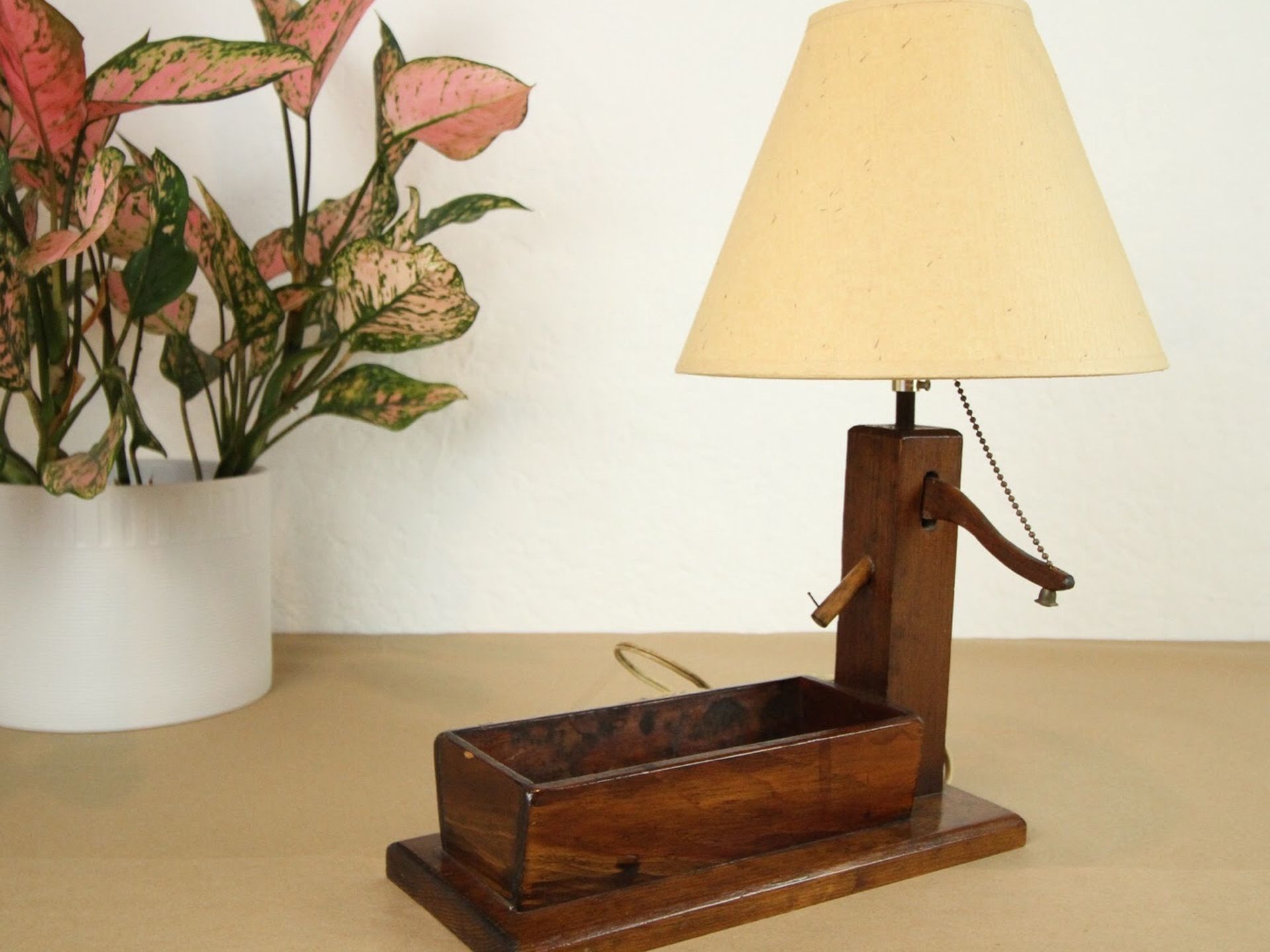 antique wood Well Lamp