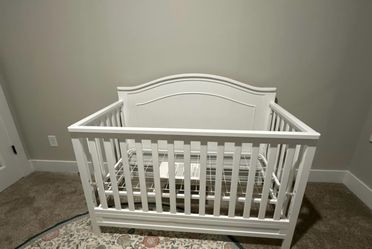 Baby crib
