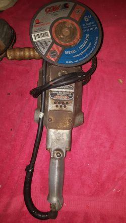 Black and decker 7" flexible disc sander