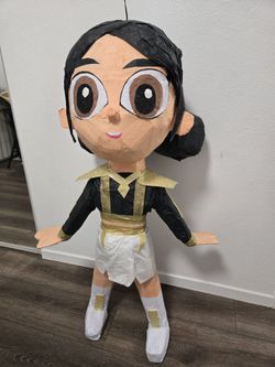 KPOP Demon Hunters Zoey Pinata