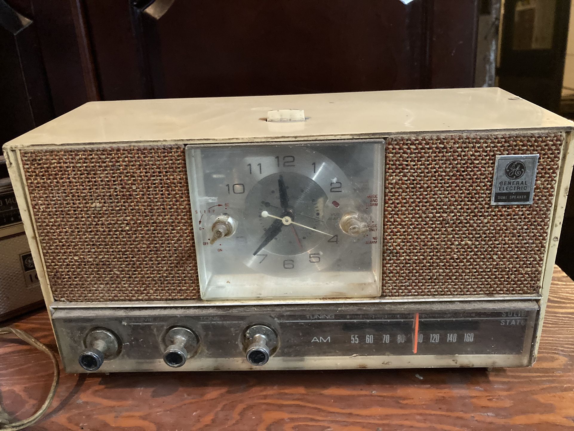 Vintage General Electric Radios