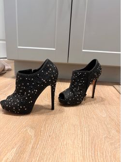 high heels size 6