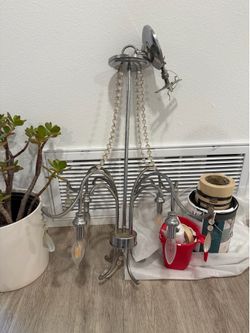 2 Chandeliers for free